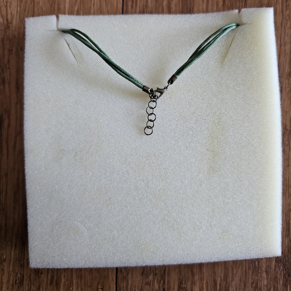 Necklace - Picture 4 of 4